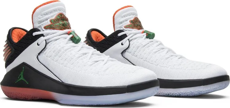 Air Jordan 32 Low Gatorade Sneakers, White