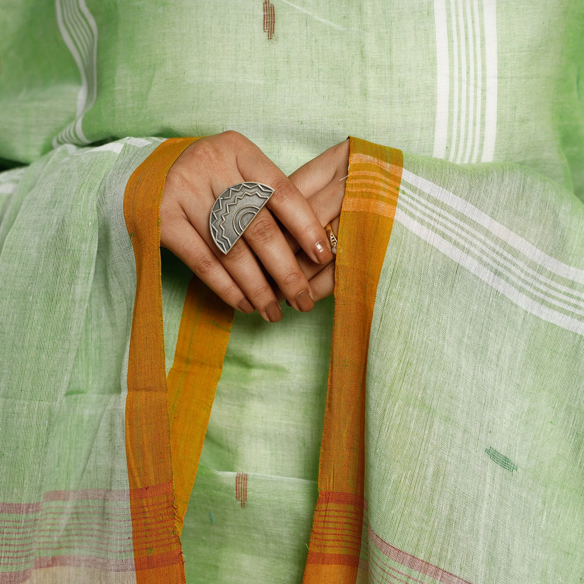 Green - Assam Weave Handloom Cotton Thread Buti Dupatta with Tassels