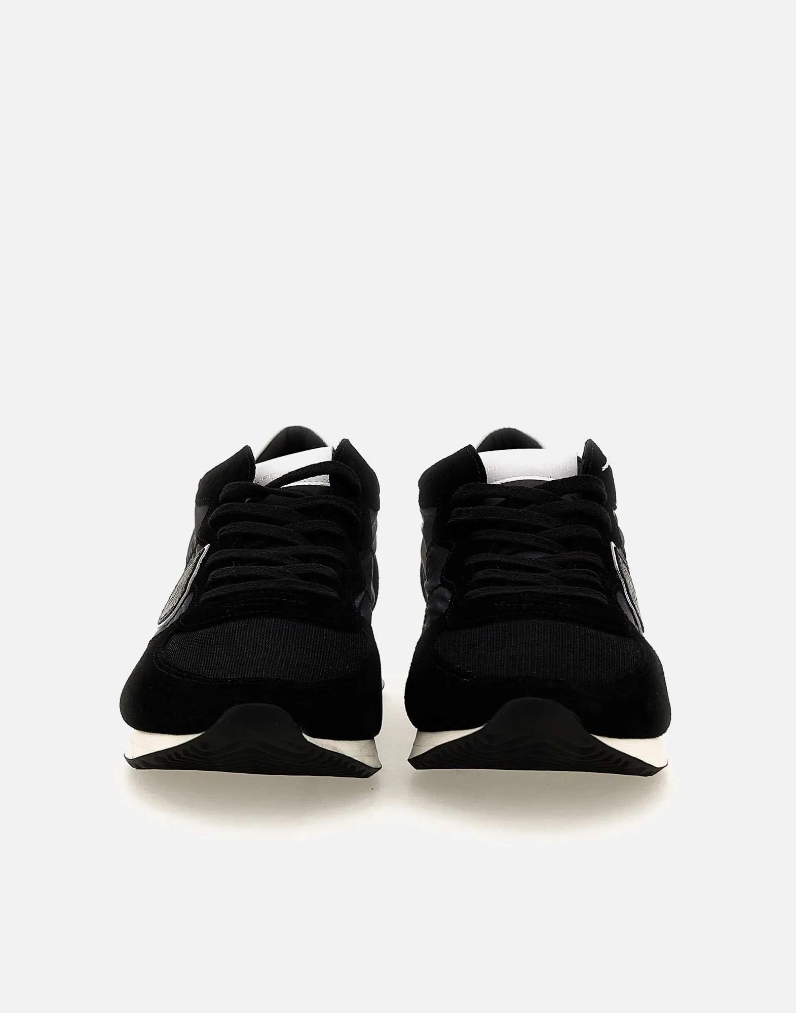 Low Basic Black Sneakers