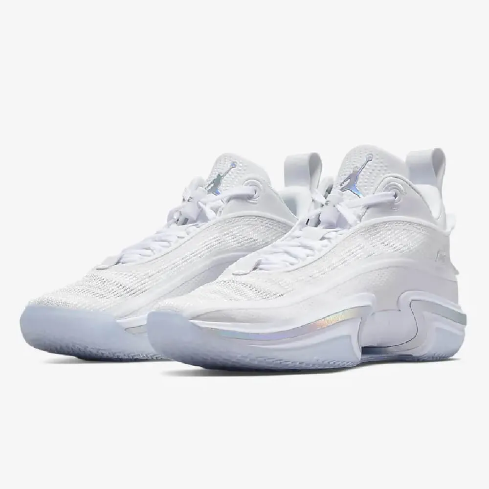 Nike Air Jordan XXXVI Low sneakers, white