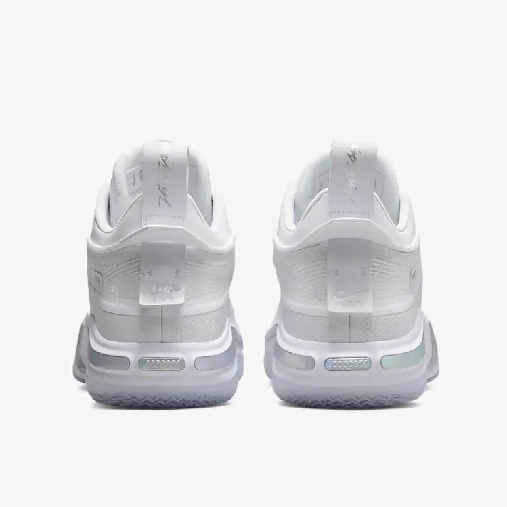 Nike Air Jordan XXXVI Low sneakers, white
