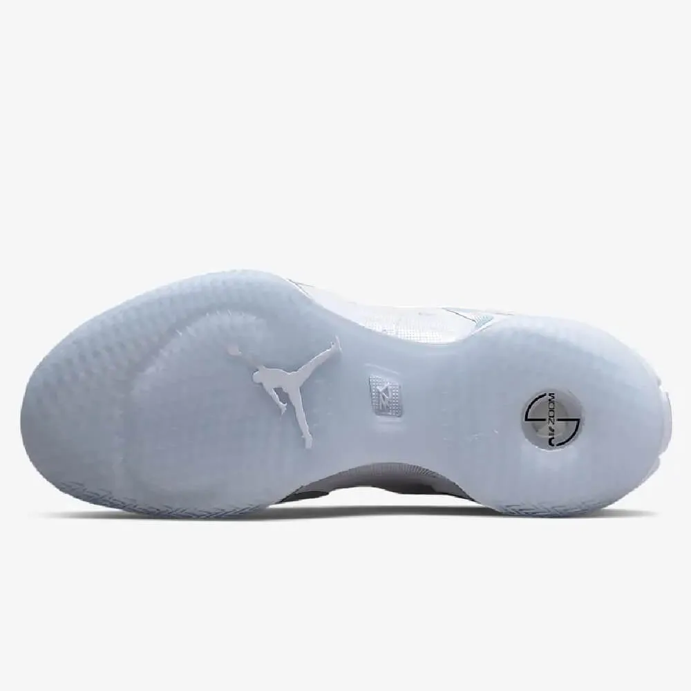 Nike Air Jordan XXXVI Low sneakers, white