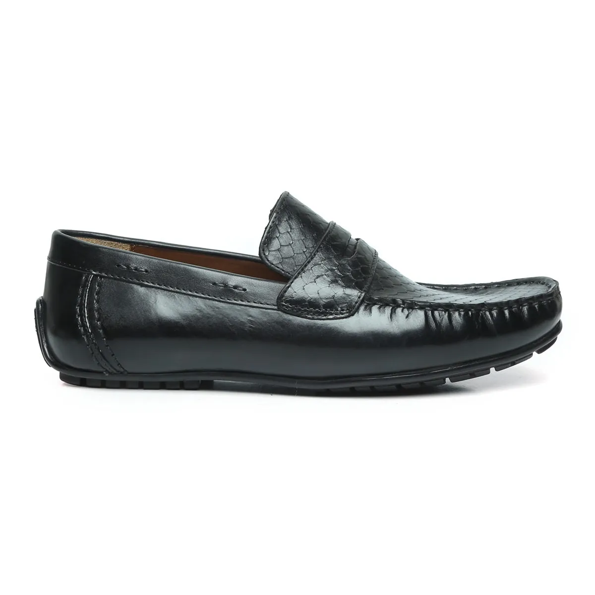 Snake Scales Textured Black Loafer